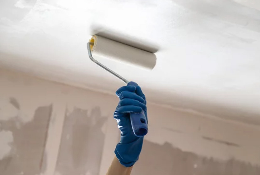Priming before paint