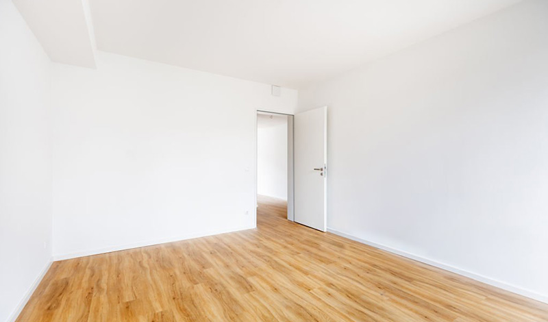 Drywall for straightening walls