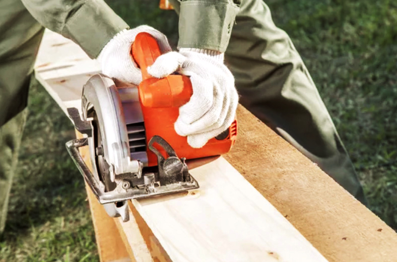 Wooden furniture and constructions manufacturing