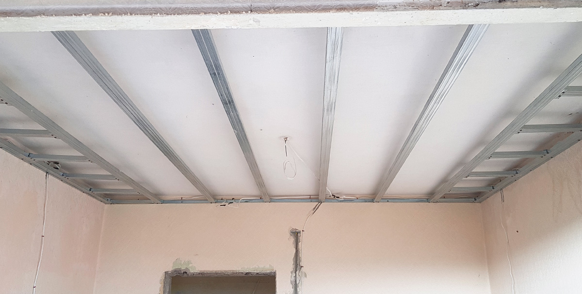 Bedroom renovation Sofia - lowering the ceiling level using drywall with metal profiles